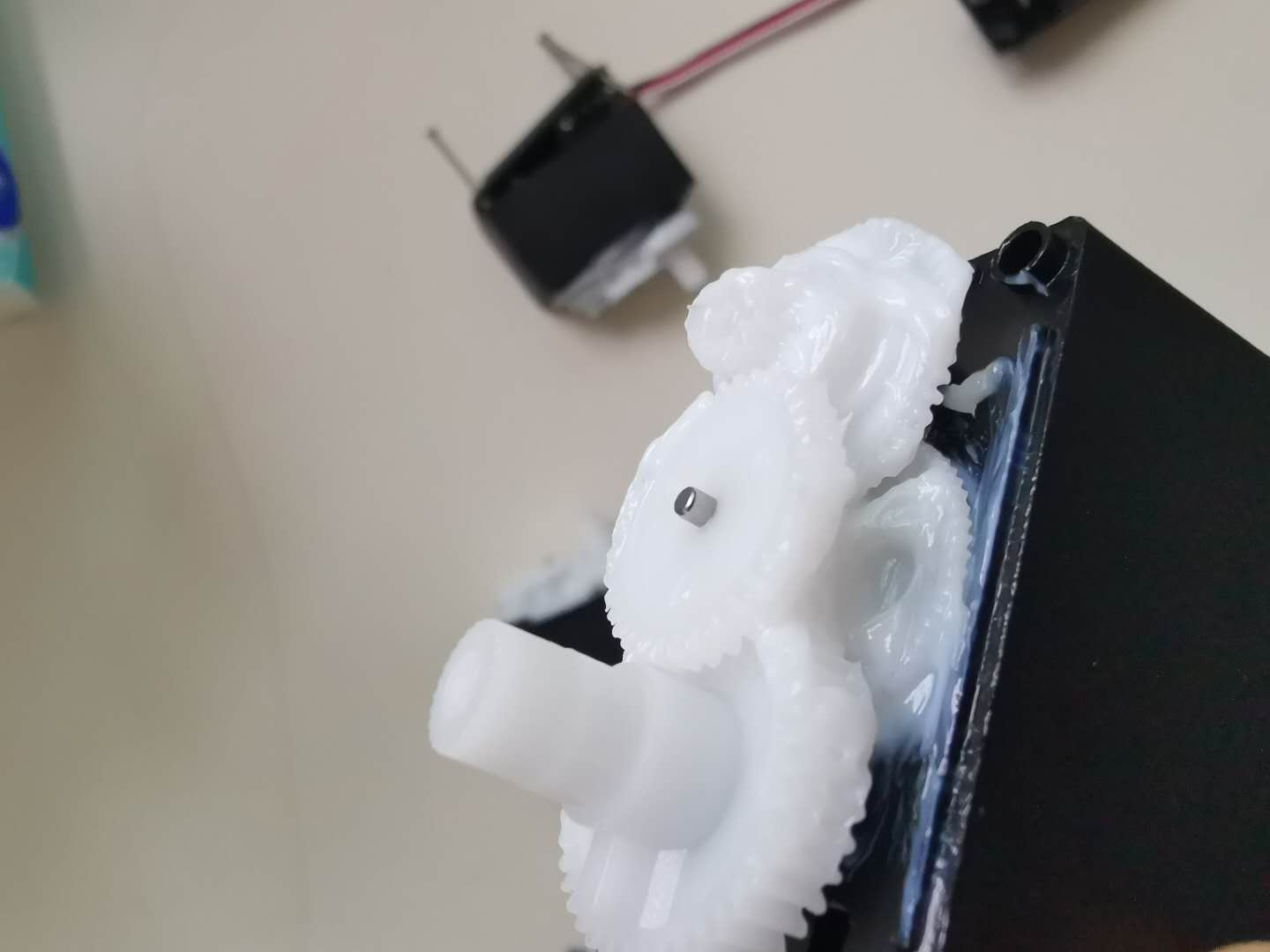 優(yōu)質齒輪潤滑脂給電機等設備帶來哪些益處？